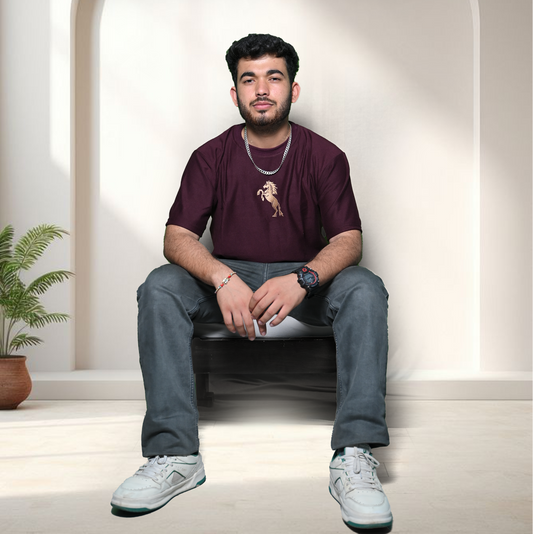 Essential Oversized Embroidered T-Shirt (Horse Edn)